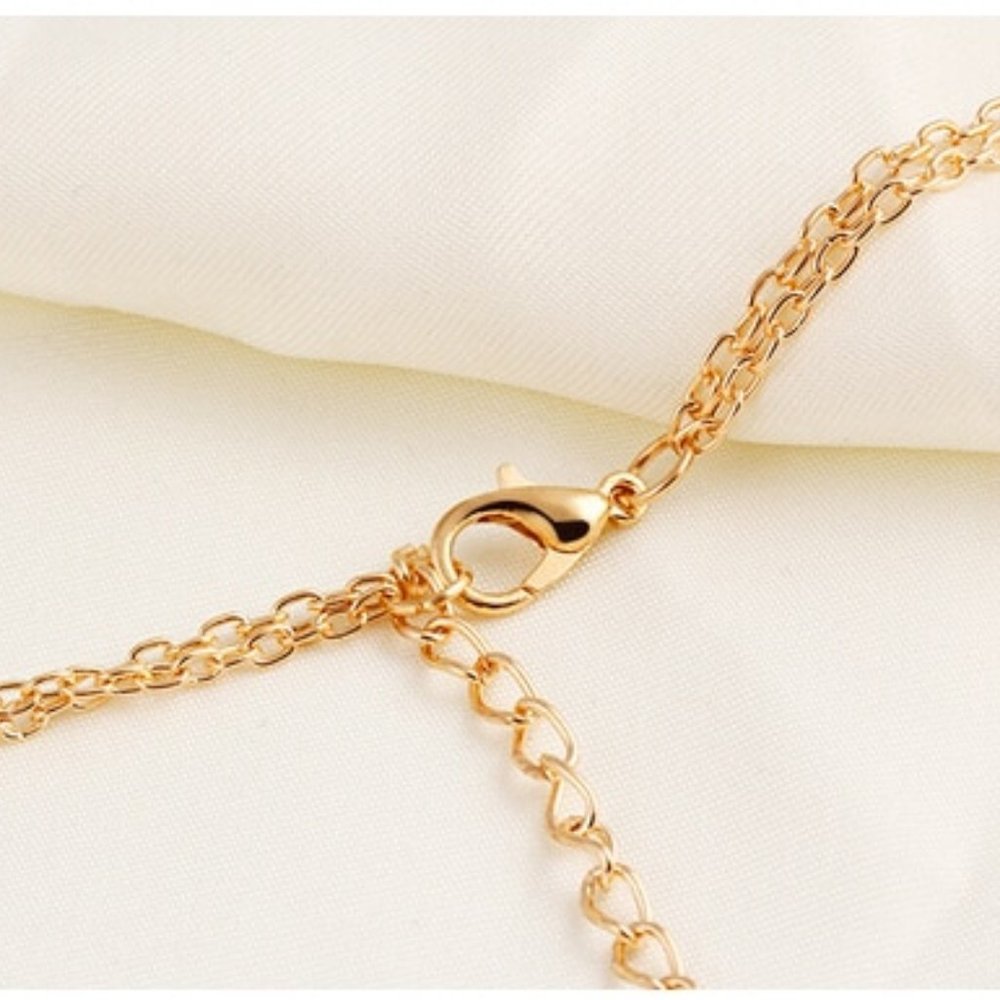 4/$30 Minimalist Bar Necklace - Picture 5 of 6